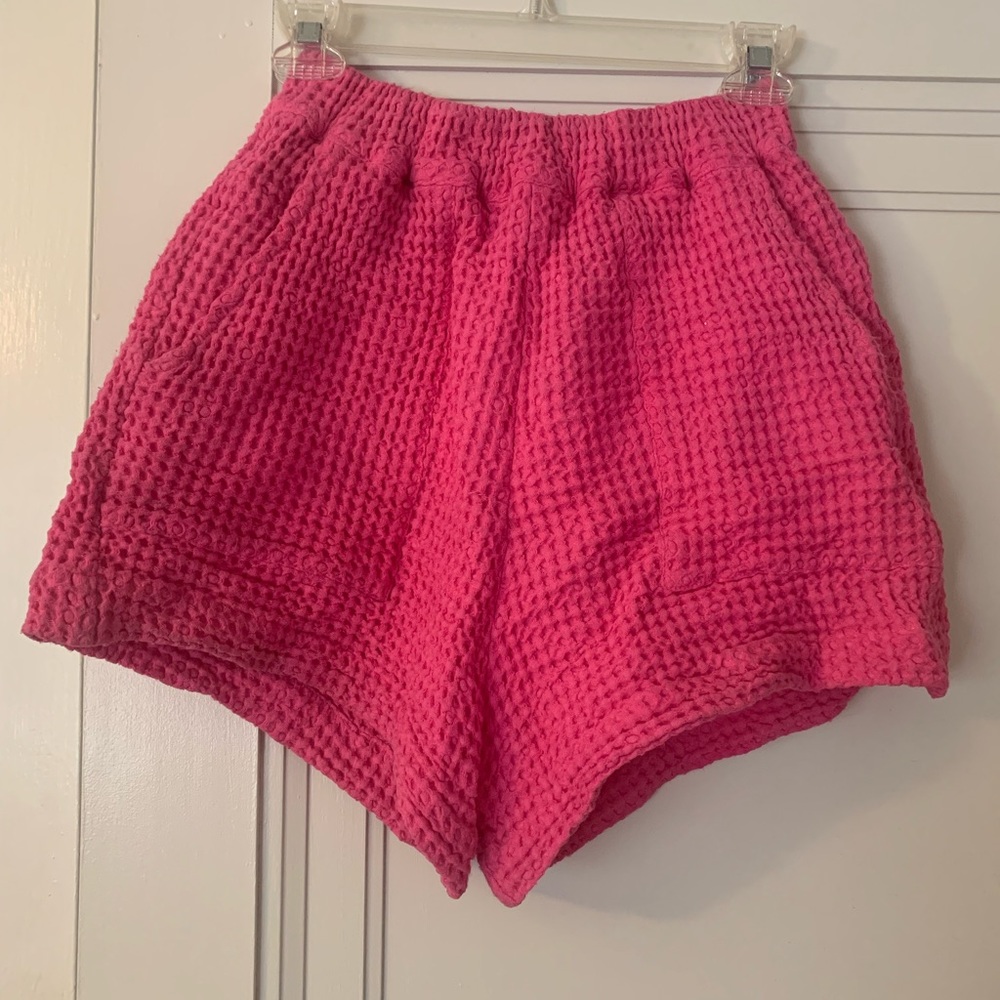 RESERVED -- TRADE Nettle Studios Pink Waffle Mid Easy Shorts XS